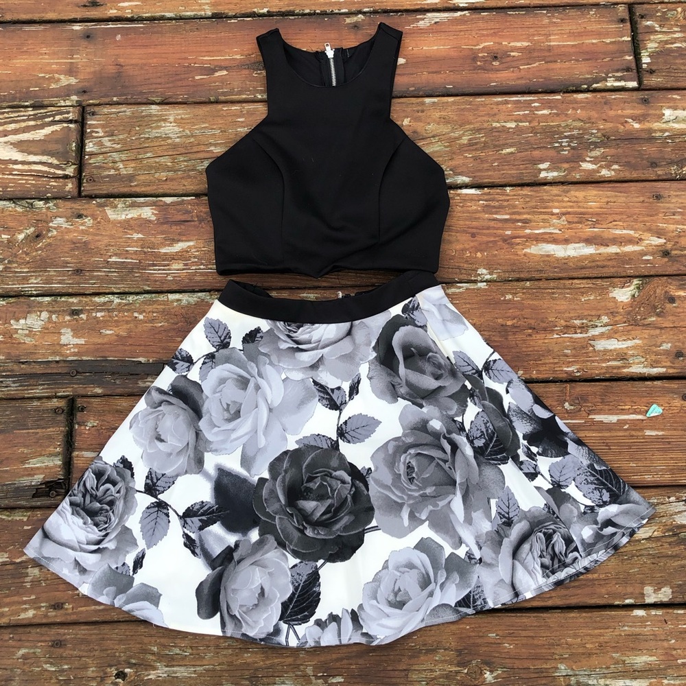 cute two piece dress set size 5